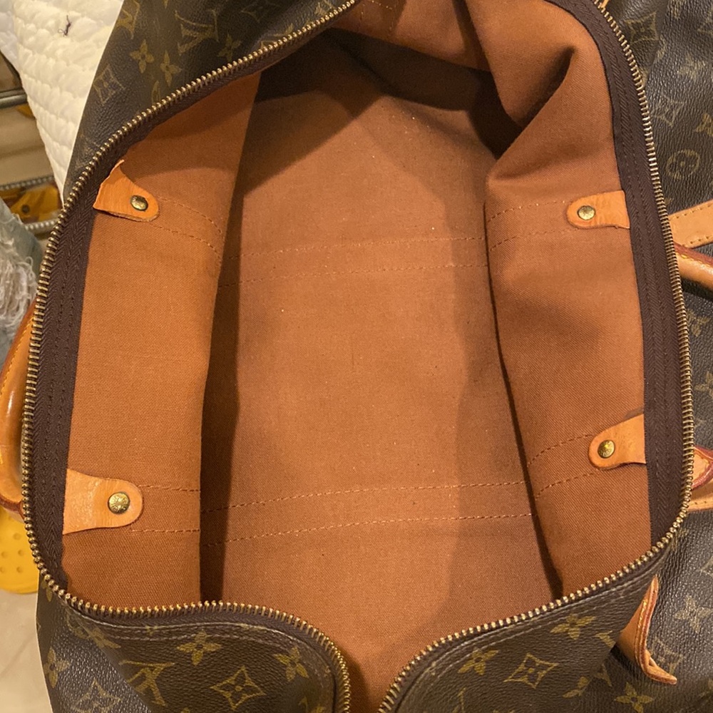 Louis Vuitton authentic duffel - Picture 10 of 10